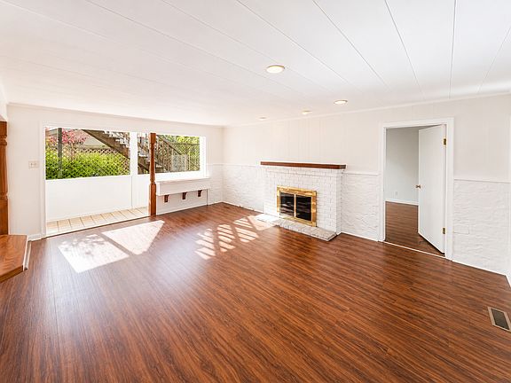 4th image of 24776 Cabrillo St #1