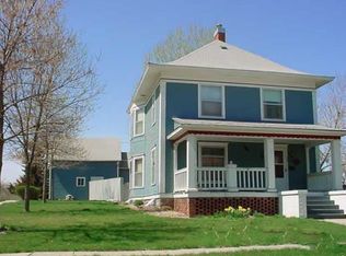 905 N York Ave, York, NE 68467