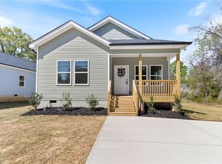 1515 Belmont St, Burlington, NC 27215