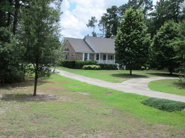 93 Rachel Ave, Trenton, SC 29847