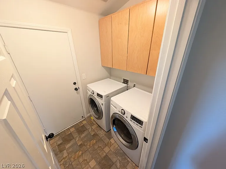 4839 Lames Dr — Photo 31