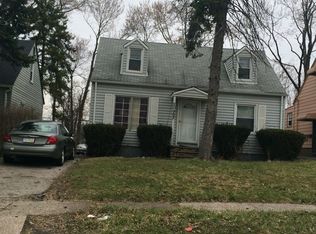 20907 Hansen Rd, Maple Heights, OH 44137