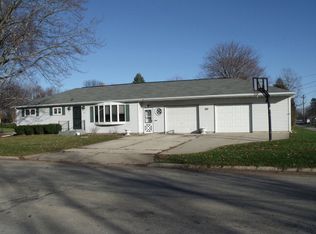 1004 Sunset Ave, Algoma, WI 54201