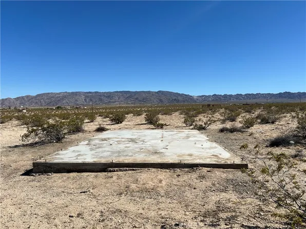 70373 Nandina St #67-29, Twentynine Palms, CA 92277