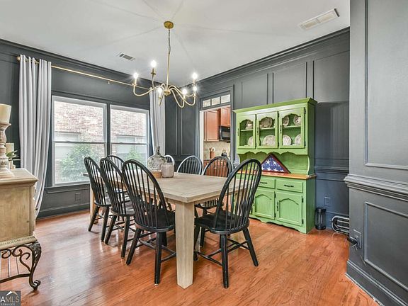 4th image of 802 Autumn Meadow Dr