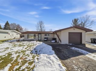 9185 Milford Dr, Northfield, OH 44067