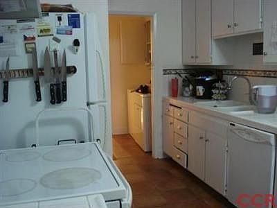 Sunny Updated Kitchen