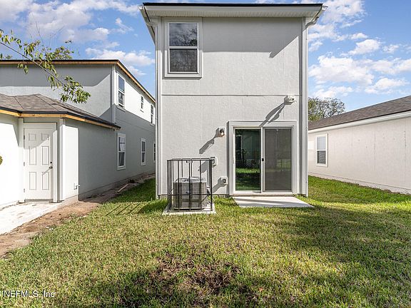 3rd image of 1516 MT HERMAN Street