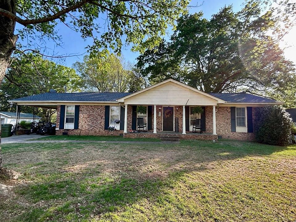 1st image of 120 Robinhood Dr