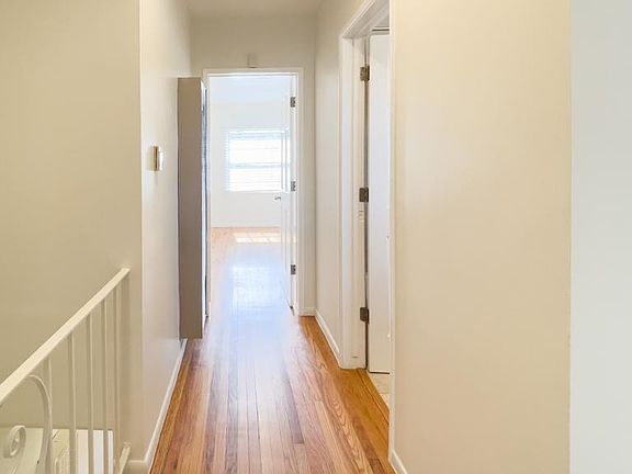4th image of 12360 Magnolia Blvd #60-1