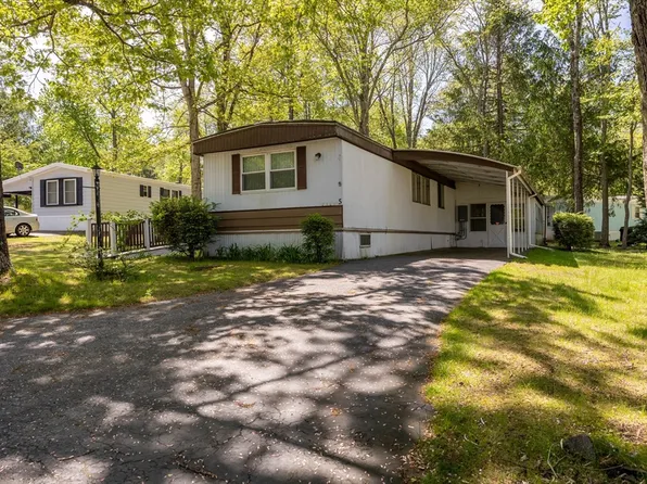 5 2nd St, Brookfield, MA 01506