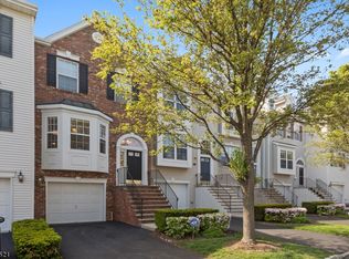 536 Coventry Dr, Nutley, NJ 07110