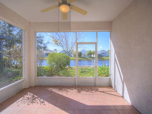 2nd image of 4762 Outlook Dr