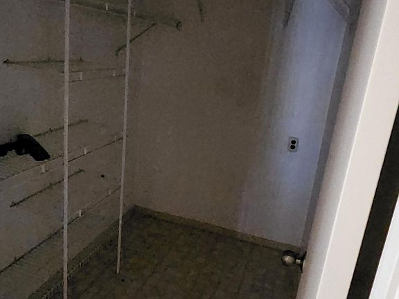 4th image of 22071 Montgomery St #3
