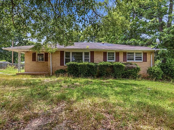 2nd image of 123 Tucker Rd