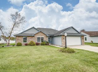 1509 Southview Dr, Garrett, IN 46738