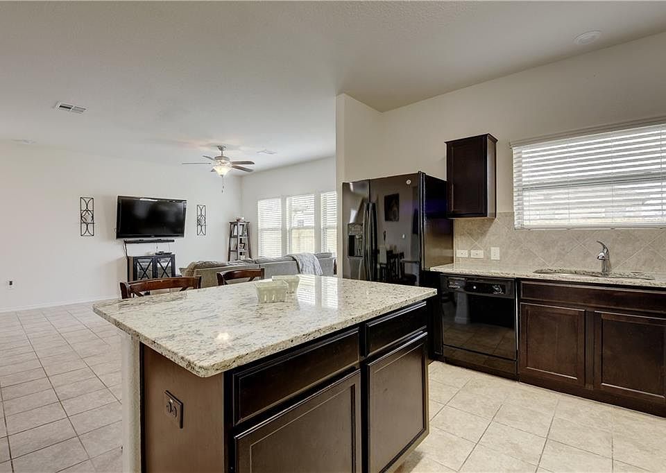 1st image of 3620 Black Granite Dr