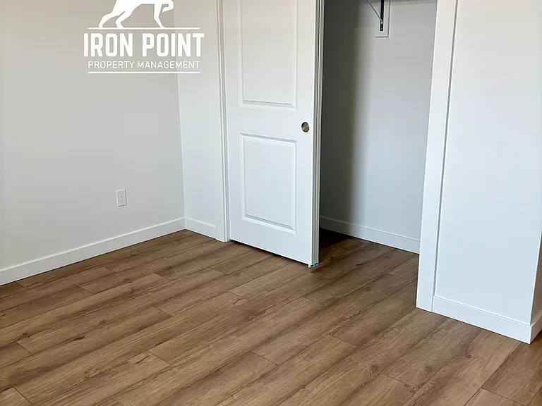 8271 W White Willow St — Photo 14