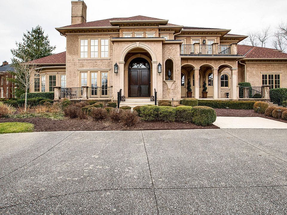 1st image of 1065 Vaughn Crest Dr