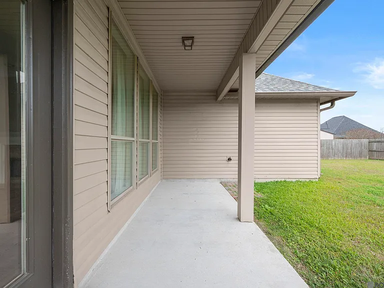 41206 Colonial Dr — Photo 29