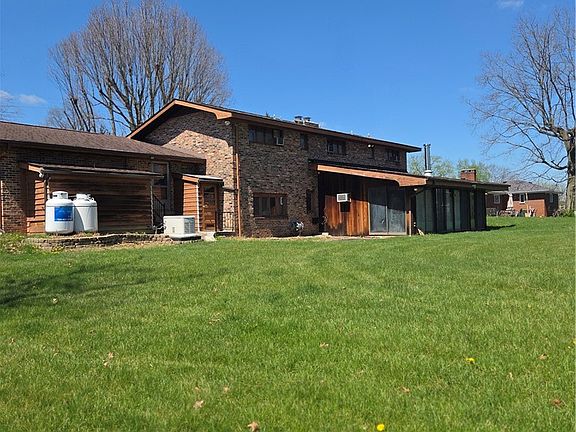 4th image of 220 Rutledge Dr