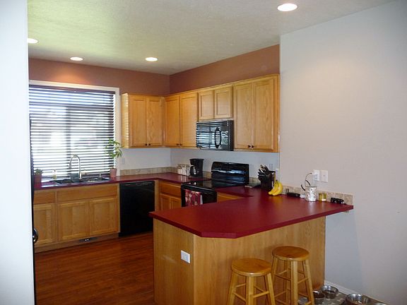 4th image of 549 S Driftwood Ln