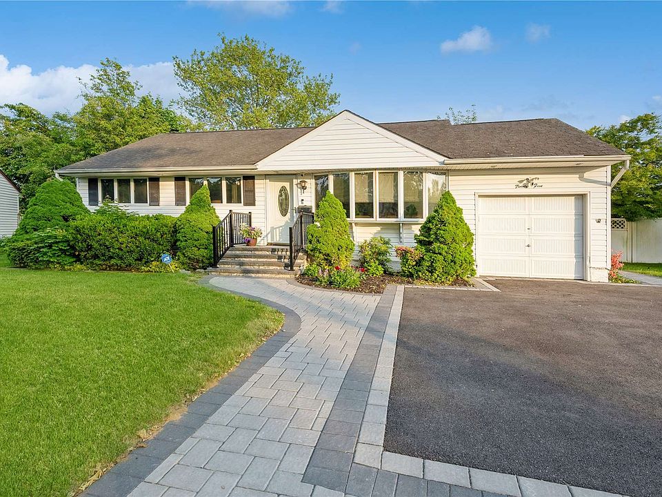 25 Sheridan Street, Old Bethpage, NY 11804 Zillow