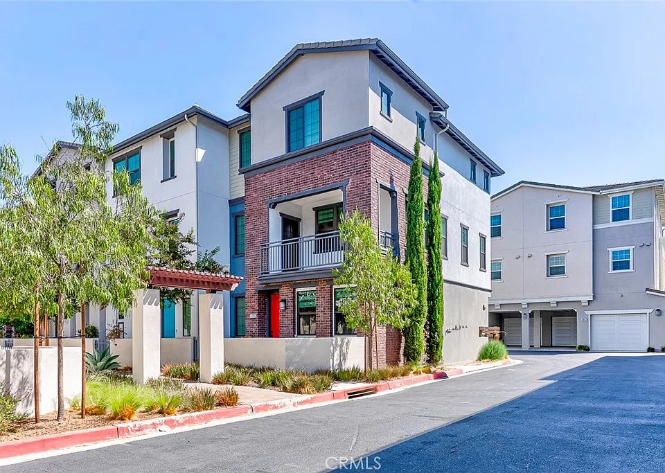 6996 Cottonwood Ln