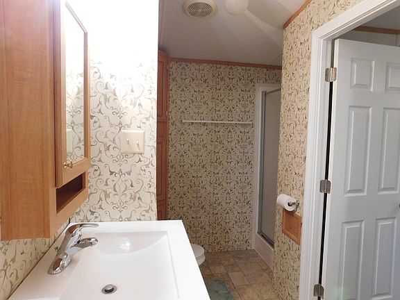 5th image of 113 Washington St #17