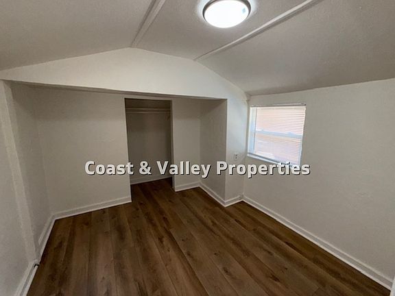 2nd image of 1022 West St #3