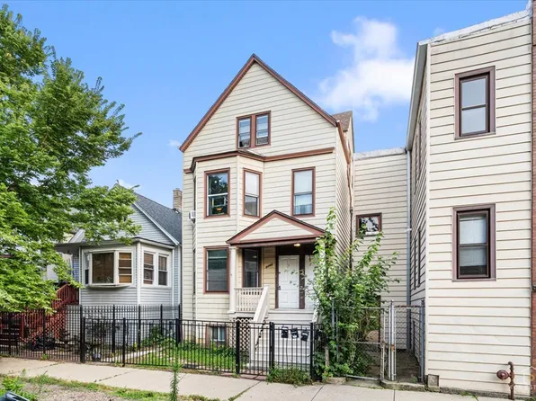 3753 W Lyndale St, Chicago, IL 60647