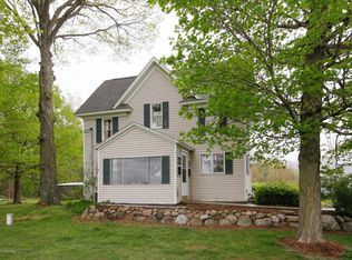 3403 102nd Ave, Gobles, MI 49055