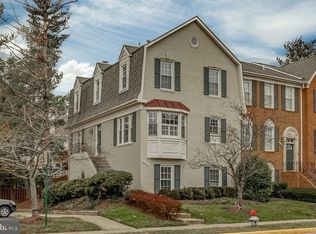 2006 Gallows Tree Ln, Vienna, VA 22182