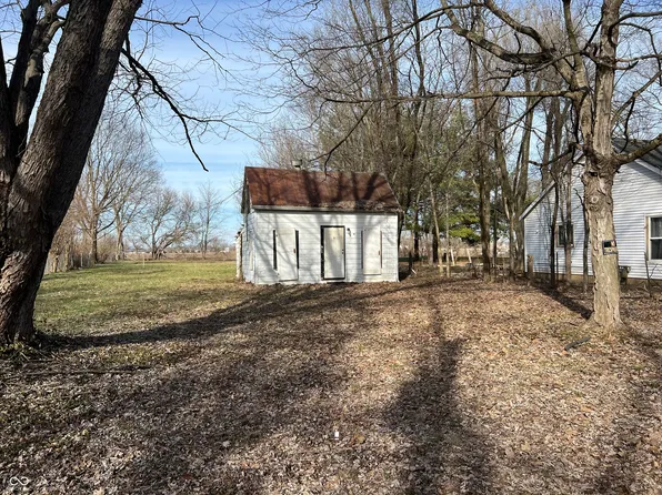 448 Dawson St, Columbus, IN 47201