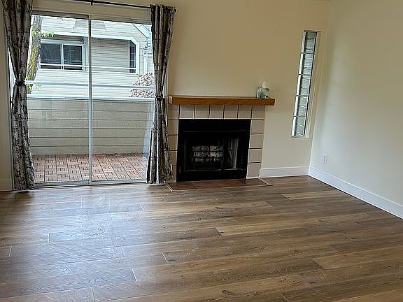 5th image of 1448 E Foxboro Dr #2