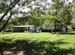 150 Robin Ln, South Hill, VA 23970