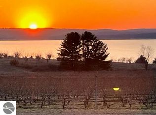 4 Cavalieri Ct, Traverse City, MI 49696