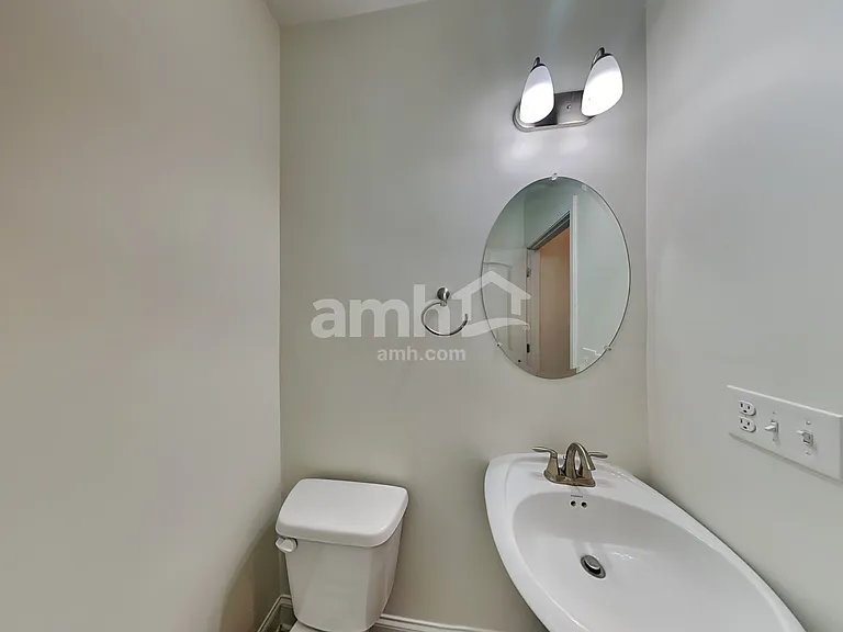 2467 Napa Valley Dr — Photo 10