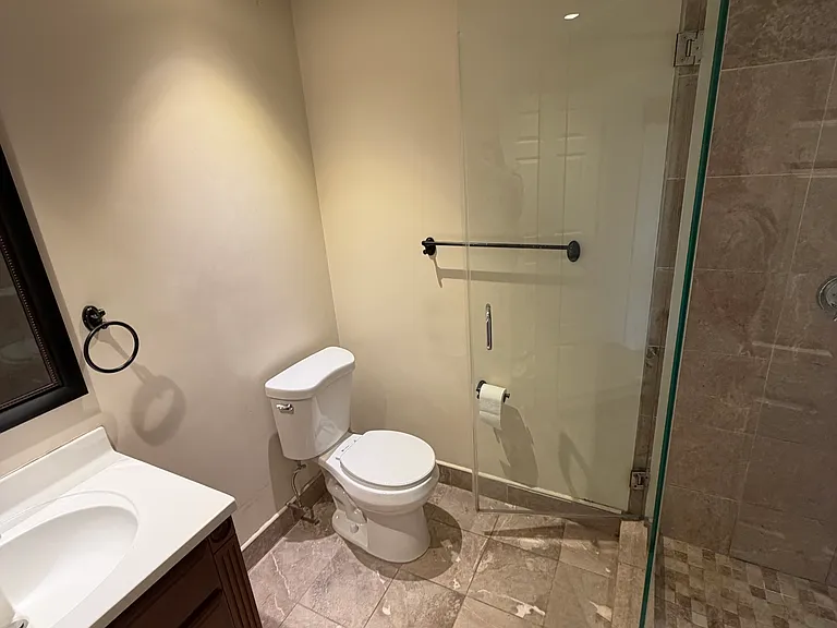 108 Richmond St #1 — Photo 16
