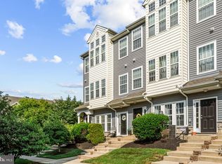 2 Teal Ct, Delanco, NJ 08075