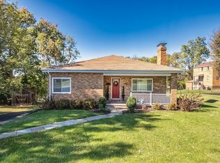 134 Meadowbrook Dr, Bethel Park, PA 15102