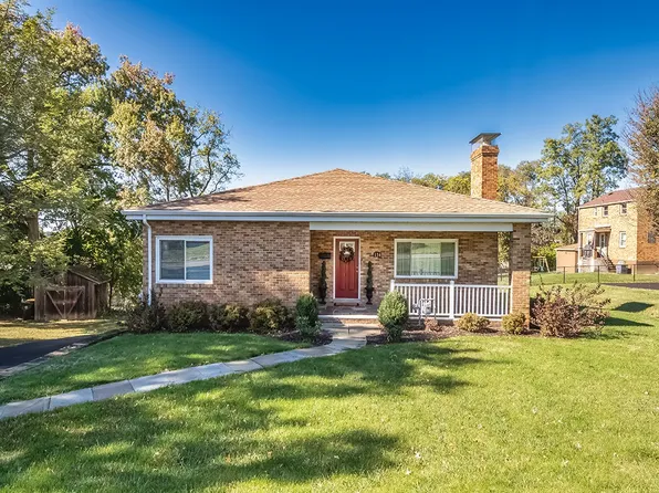 134 Meadowbrook Dr, Bethel Park, PA 15102