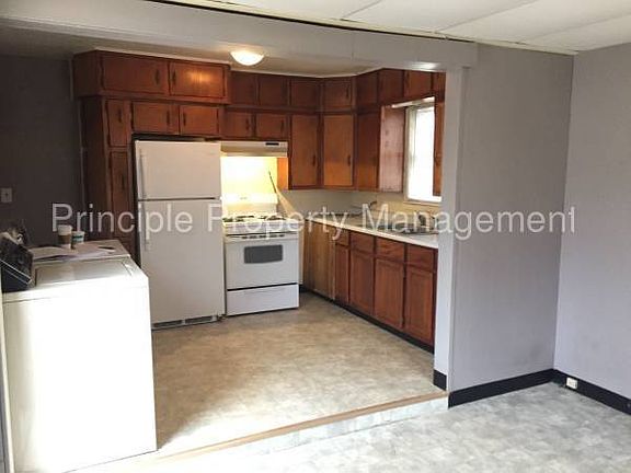 2nd image of 3724 S Granville Ave