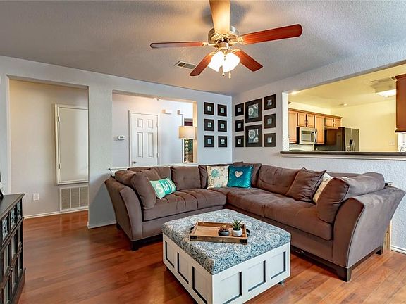 5th image of 3705 Venera St