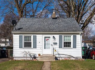 267 Oakwood Rd, Rochester, NY 14616