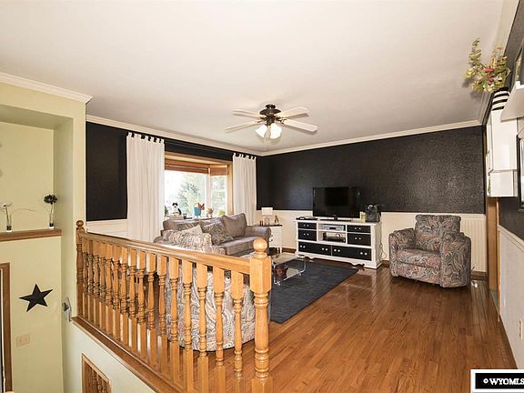 2nd image of 1140 Mesa Dr