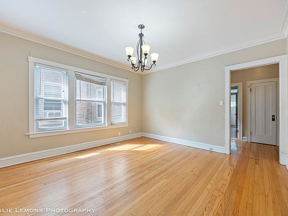 5th image of 1221 Hayes Ave