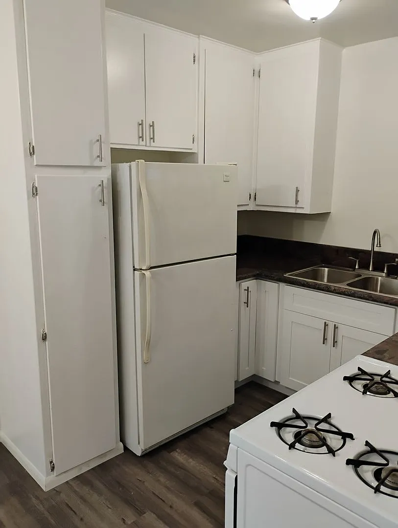 5311 Lexington Ave — Photo 4