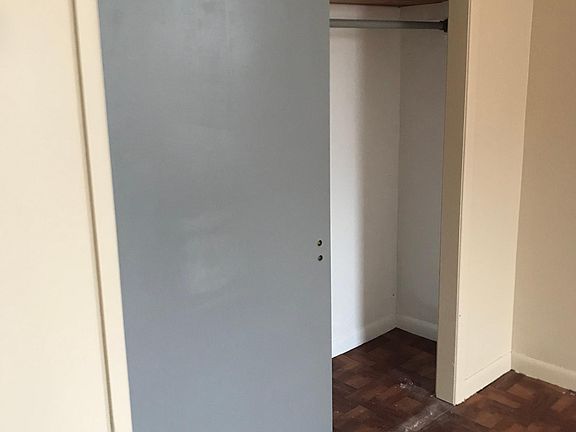 3rd image of 143 Chestnut Ave