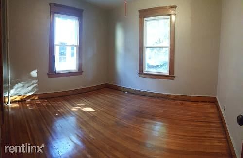 0004_2062026925_medium